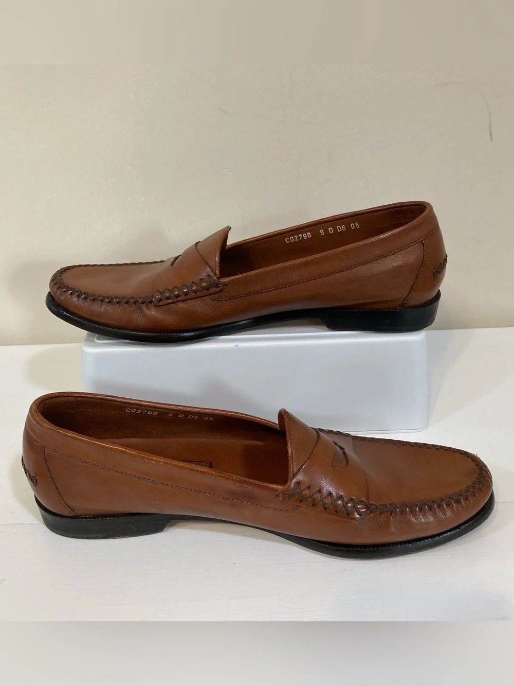 Cole Haan Resort Brown Leather Penny Loafers Sz 9D Mens Shoes CO2796